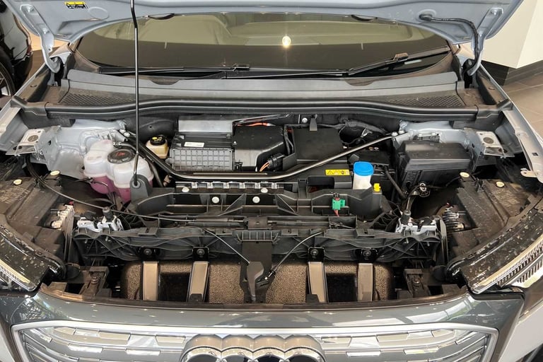 2025 Audi Q4 e-tron 250kW 55 Quattro 82kWh S Line 5dr Auto [Leather] SUV Electric Automatic