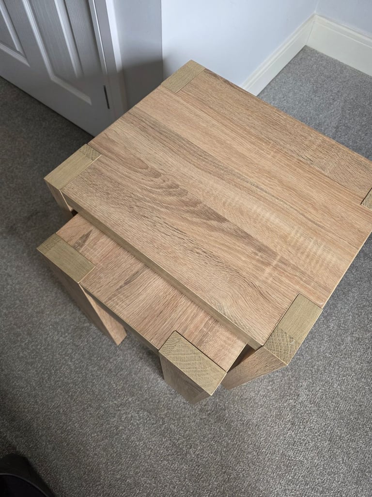 Next Corscia Nest of 2 tables 