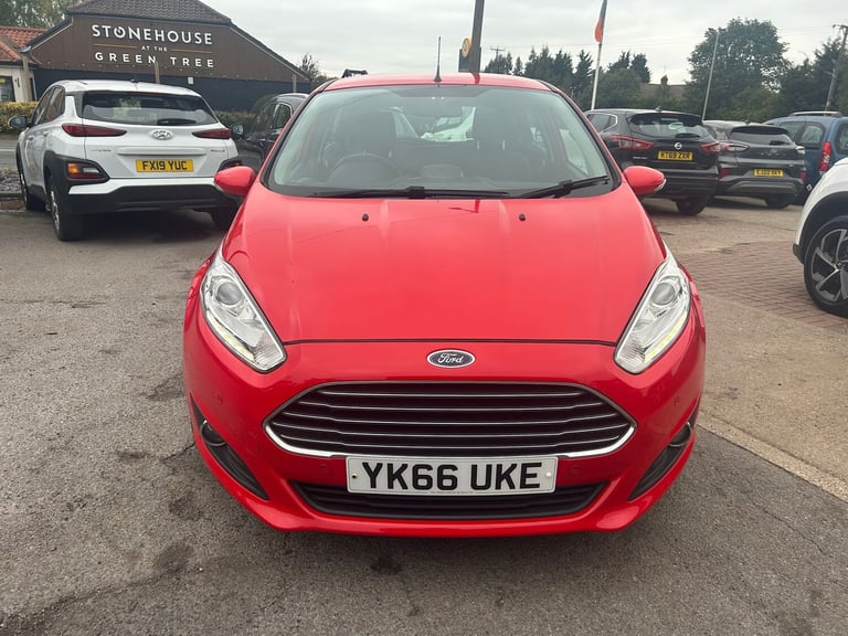 2016 Ford Fiesta 1.5 TDCi ECOnetic Zetec Hatchback 5dr Diesel Manual Euro 6 (s/s) (95 ps) Hatchba...