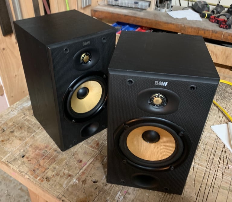 B&W DM601 S1 Bookshelf Speakers. Bowers & Wilkins