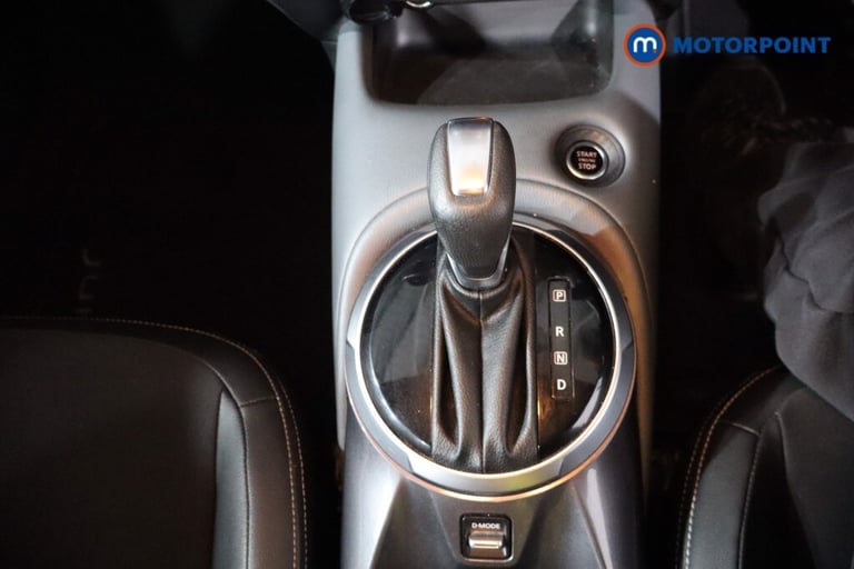 2022 Nissan Juke 1.0 DiG-T 114 Tekna 5dr DCT SUV Petrol Automatic