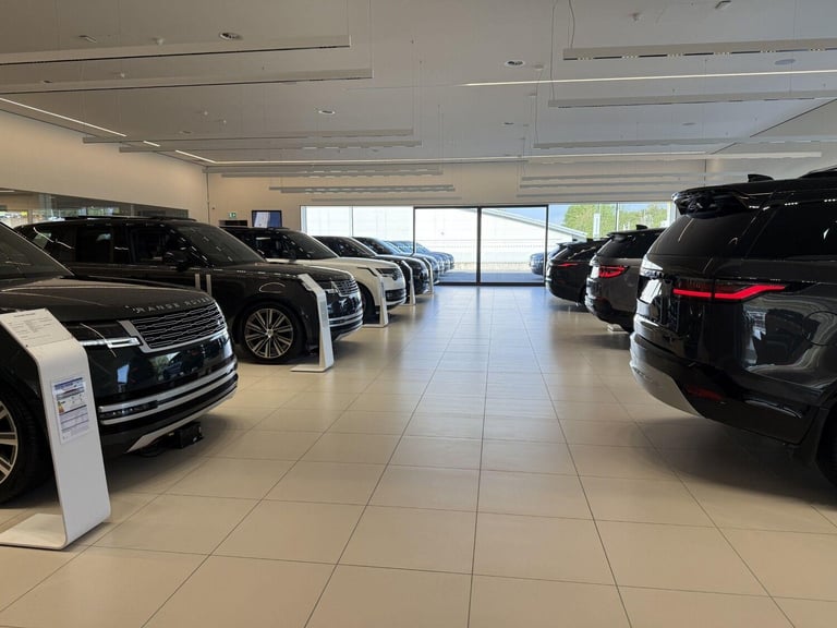 2024 Land Rover Range Rover Evoque 2.0 D200 MHEV Dynamic SE SUV 5dr Diesel Auto 4WD Euro 6 (s/s) ...