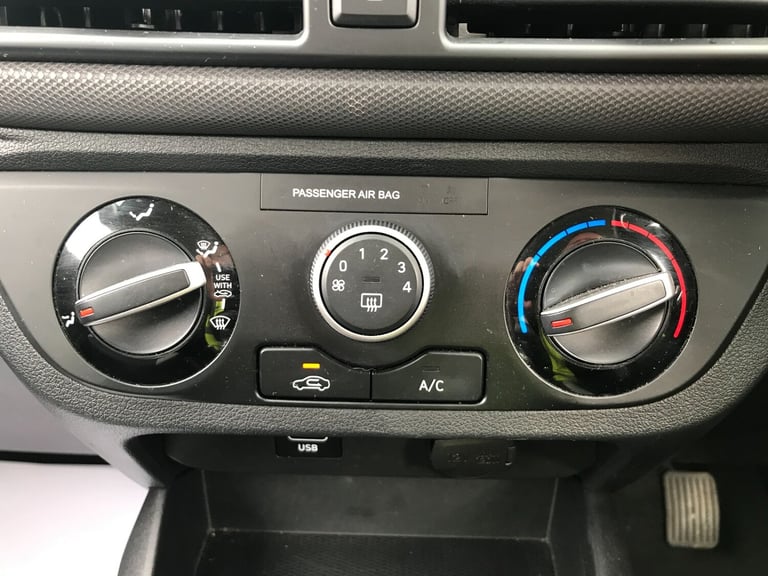 2023 Hyundai i10 1.0 Mpi Se Connect 5Dr SUV Petrol Manual