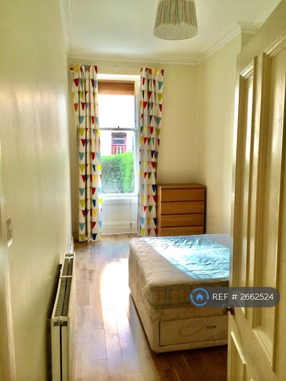 2 bedroom flat in Melrose Gardens, Glasgow, G20 (2 bed) (#2662524)