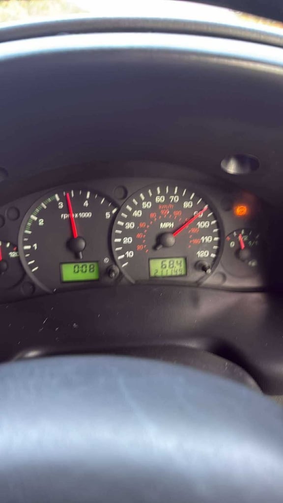 Ford tranzit 20 tdi swb