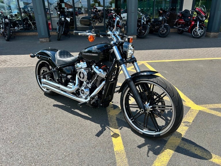 2019 Harley-Davidson SOFTAIL FXBRS BREAKOUT 114 FXBRS Vivid Black (18MY) Custom PETROL Manual