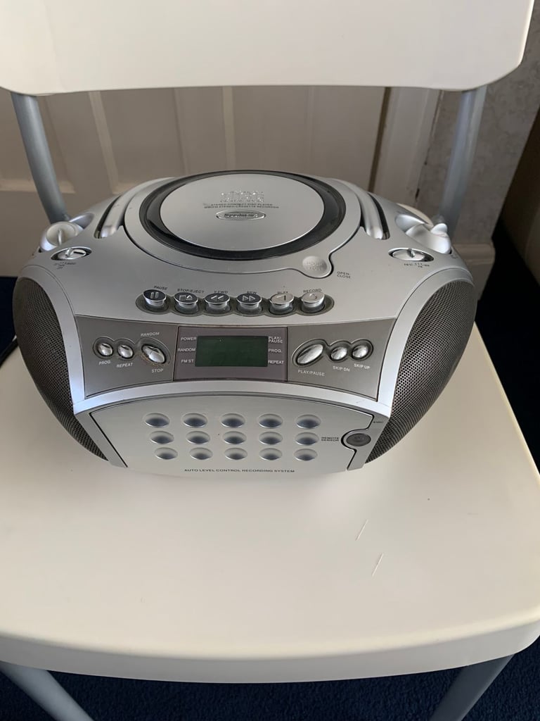 Goodmans Portable CD Radio Cassette Player