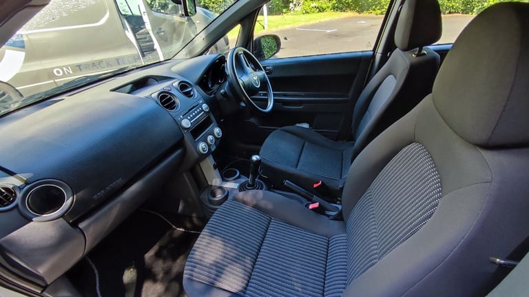 Mitsubishi, COLT, Hatchback, 2008, Manual, 1124 (cc), 5 doors