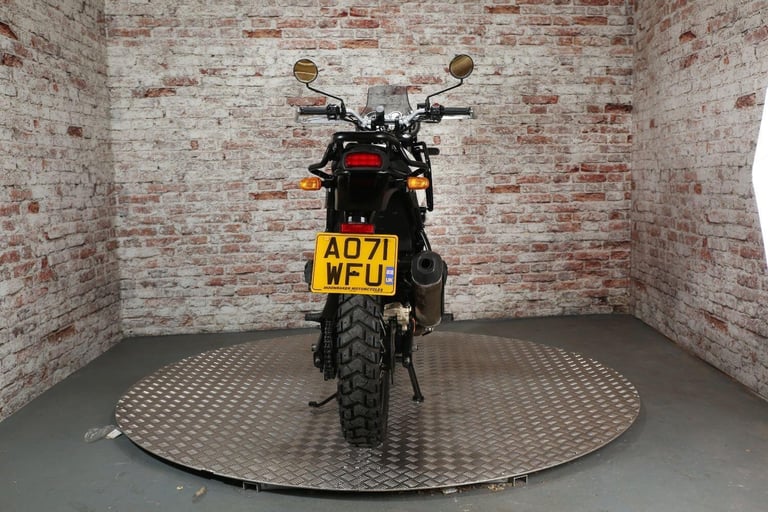 ROYAL ENFIELD HIMALAYAN - 2021 Petrol Manual in Blue