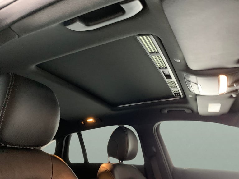 2022 Mercedes-Benz EQC EQC 400 80kWh AMG Line (Premium) SUV 5dr Electric Auto 4MATIC (408 ps) - L...