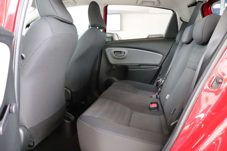 2016 Toyota Yaris 1.3 Yaris Icon VVT-I 5dr Hatchback Petrol Manual