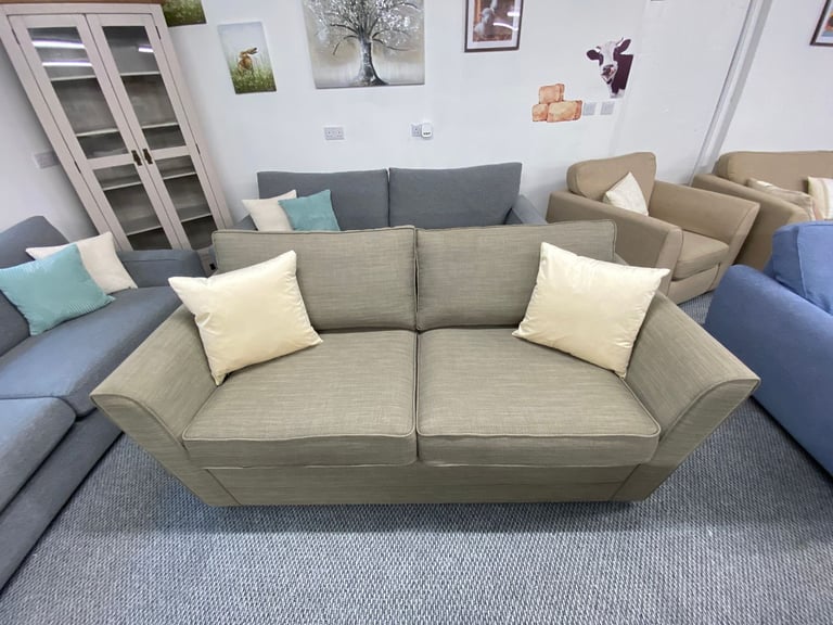 3 SEATER BEIGE SOFA - IMMACULATE CONDITION - VERY COMFY