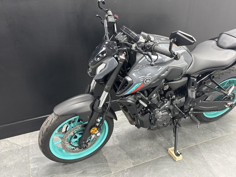 YAMAHA MT07 2022
