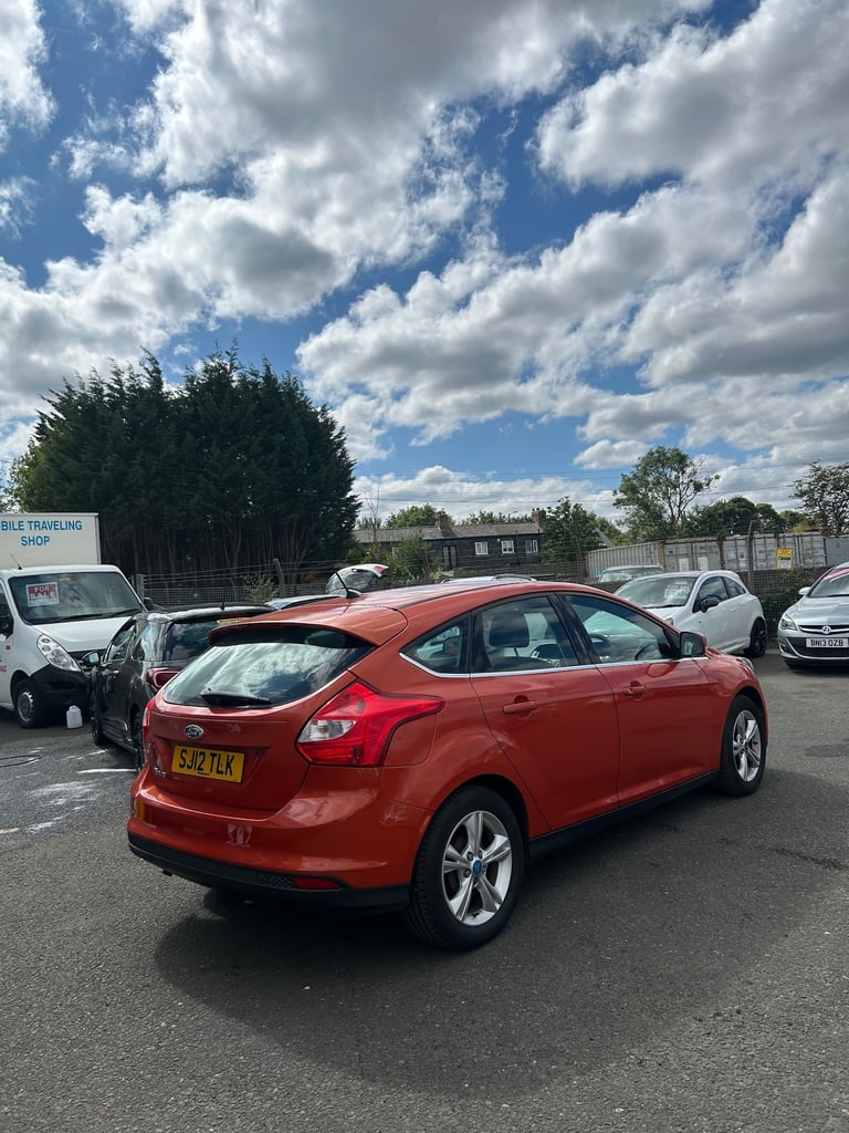 2012 Ford Focus 1.6 Zetec 5dr HATCHBACK Petrol Manual