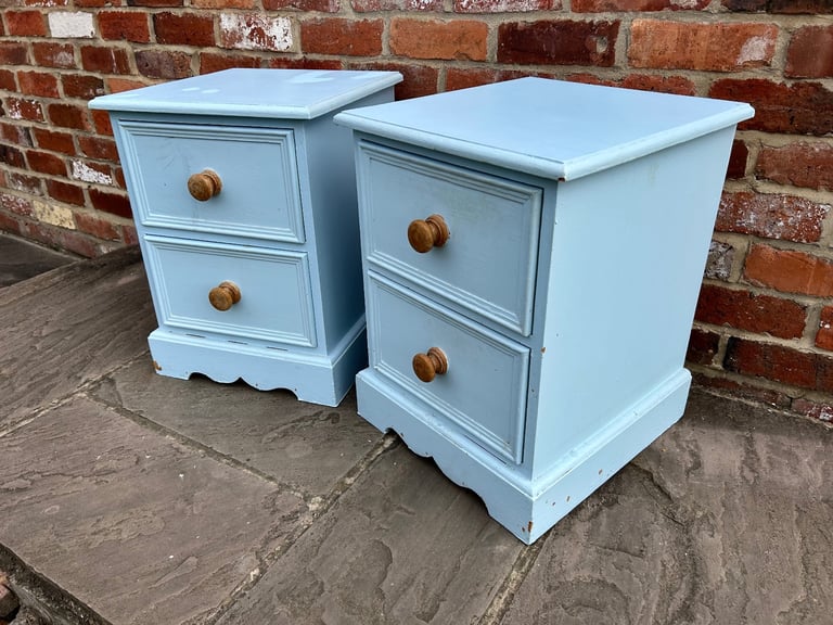 Pair of Solid Pine Bedside Tables for Upcycling Project / Painting - Good Condition 