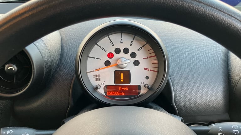 2014 MINI Countryman 1.6 Cooper 5dr Petrol Hatchback Hatchback Petrol Manual