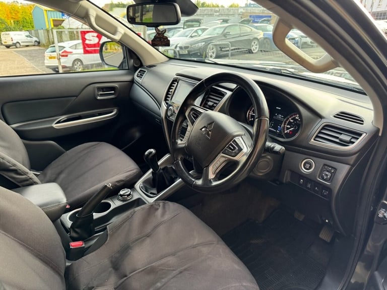 2021 Mitsubishi L200 2.2 DI-D DC Warrior Pickup Double Cab 4dr Diesel Manual 4WD Euro 6 (s/s) (1 ...
