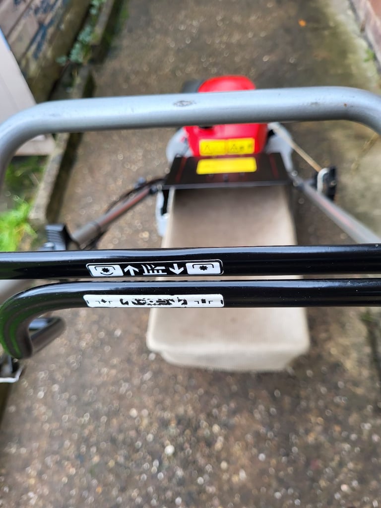 HONDA, HRB423, PETROL LAWNMOWER 