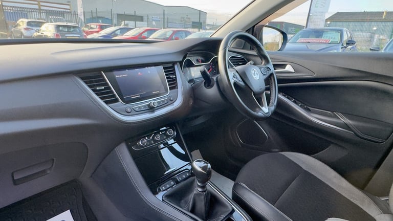 VAUXHALL GRANDLAND X 1.2 Turbo Sport Nav 2018