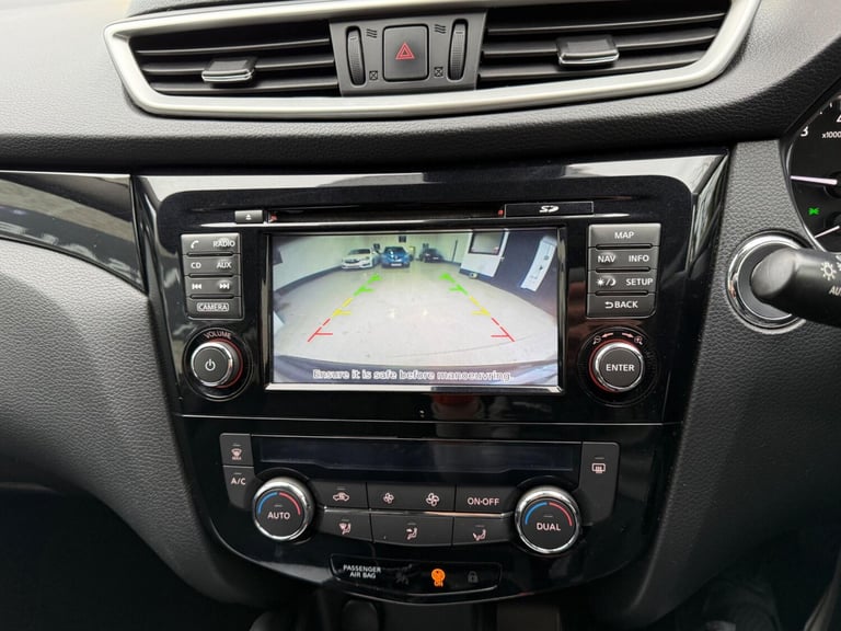 2014 Nissan Qashqai 1.2 DIG-T Acenta Premium 2WD Euro 5 (s/s) 5dr HATCHBACK Petrol Manual