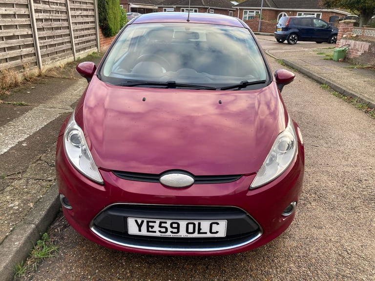 2009 FORD FIESTA 1.4 ZETEC 3 DOOR HATCHBACK, ULEZ COMPLIANT. YEARS MOT. .
