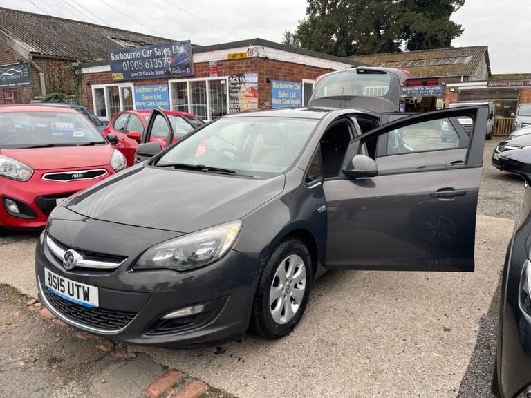 2015 15 VAUXHALL ASTRA 1.4I DESIGN HATCHBACK 5DR PETROL MANUAL EURO 6 (100 PS)