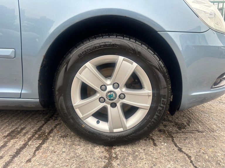 2011 Skoda Octavia 1.6 MPI SE Euro 5 5dr ESTATE Petrol Manual