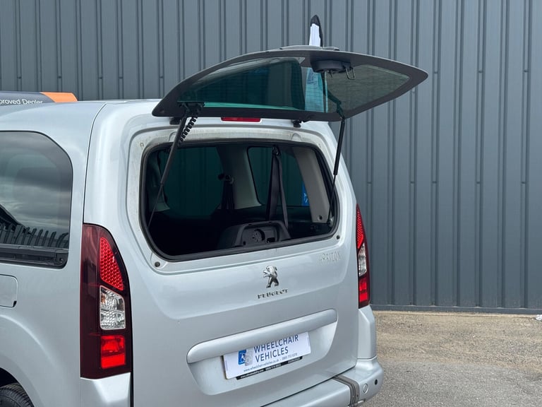 PEUGEOT PARTNER 1.6 Automatic WAV 2016