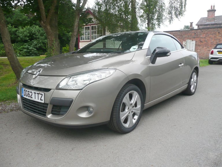2012, 1.9 diesel Renault Megane convertible.