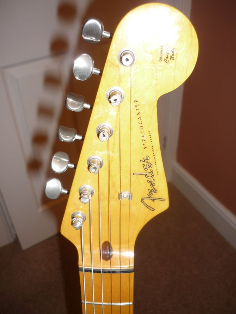 Fender Vintage FujiGen Stratocaster Japan 57 RI Sunburst MIJ E-Serial