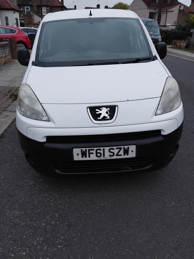 2011 Peugeot Partner 625 1.6 HDi 75 Professional Van PANEL VAN Diesel Manual