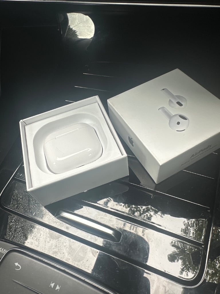Airpods 4 With Noise Cancellation 