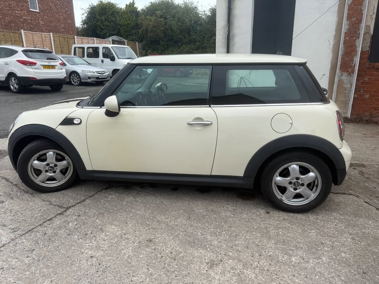 2008 MINI Hatch 1.4 One 3dr HATCHBACK Petrol Manual