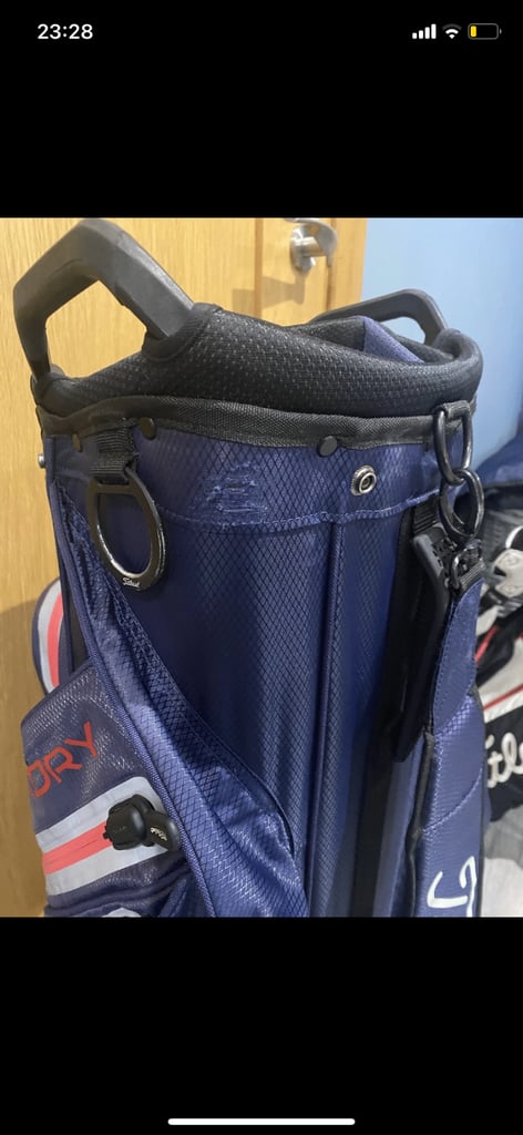 Titleist Steady Dry Cart Bag. Navy/Red. 