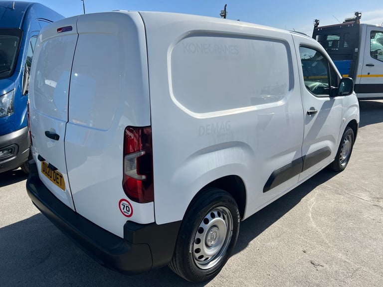 2020 Vauxhall Combo 2300 1.5 Turbo D 100ps H1 Edition Van PANEL VAN Diesel Manual