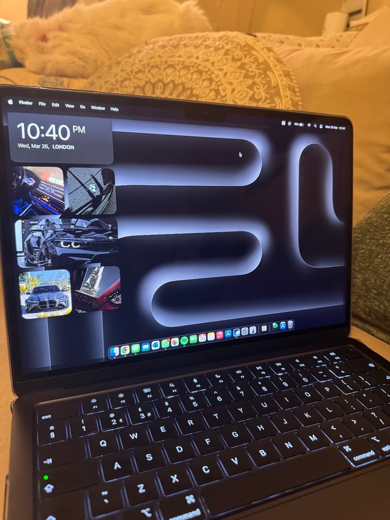 MacBook Air M2 (2022)