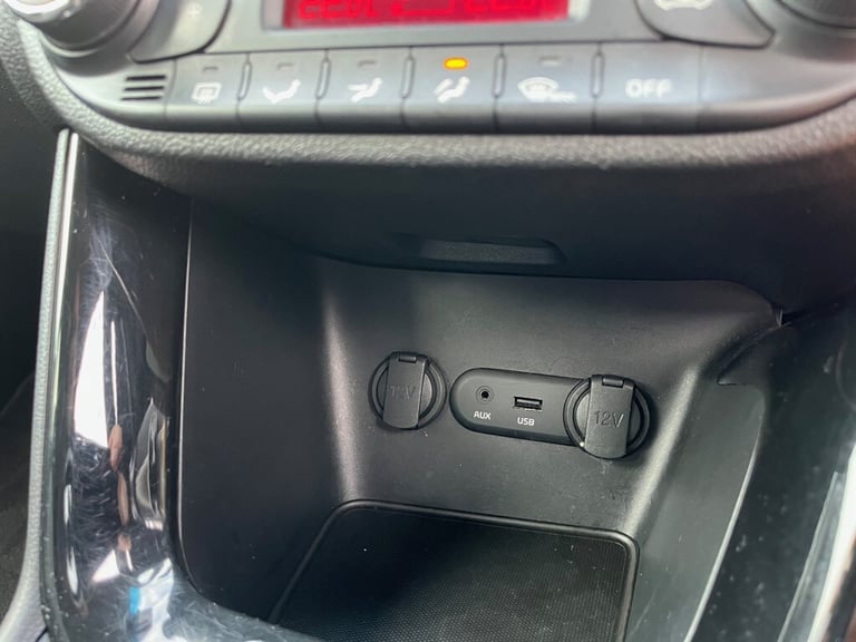 2014 Kia Ceed 1.6 CRDi 3 EcoDynamics 5dr HATCHBACK DIESEL Manual