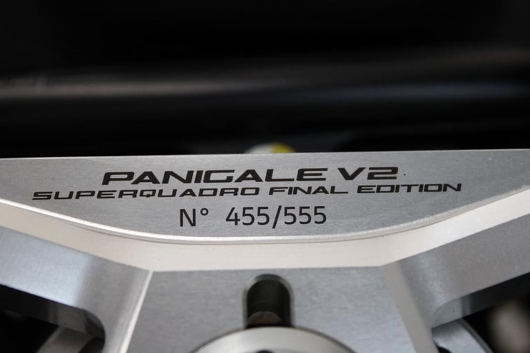 2024 Ducati Panigale V2 Superquadro Final Edition #455/555