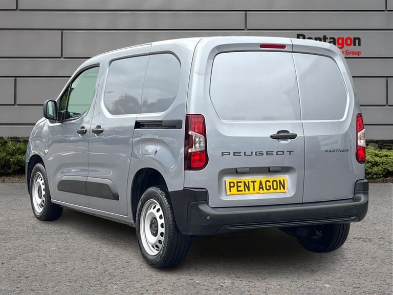  Peugeot Partner 1.5 Bluehdi 1000 Professional Standard Panel Van 5dr Diesel