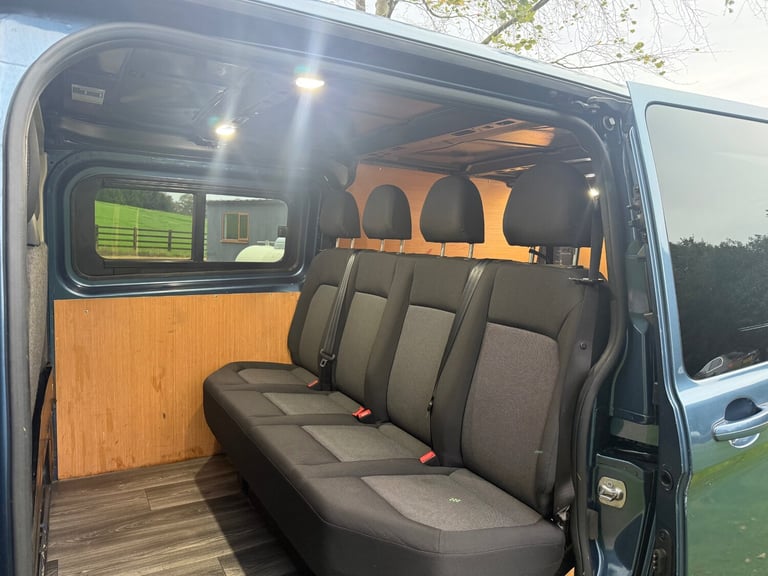 2021 Ford Transit Custom 2.0 EcoBlue 170ps crew cab ***VAT INCLUDED***Limited Van PANEL VAN Diese...