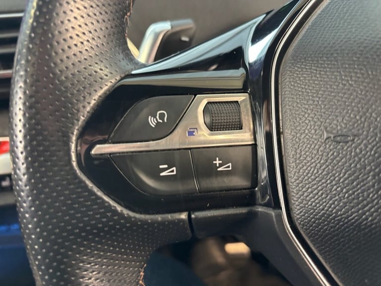 2018 18 PEUGEOT 5008 1.6 THP GT LINE SUV 5DR PETROL EAT EURO 6 (S/S) (165 PS)