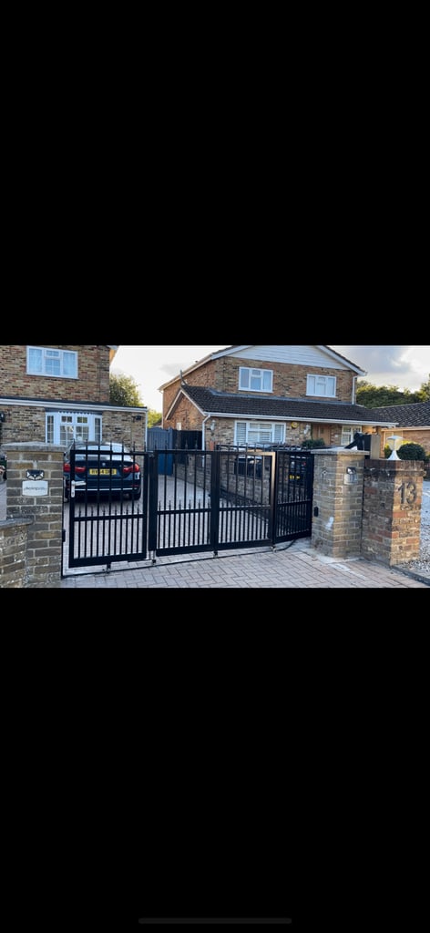 AUTOMATIC GATES