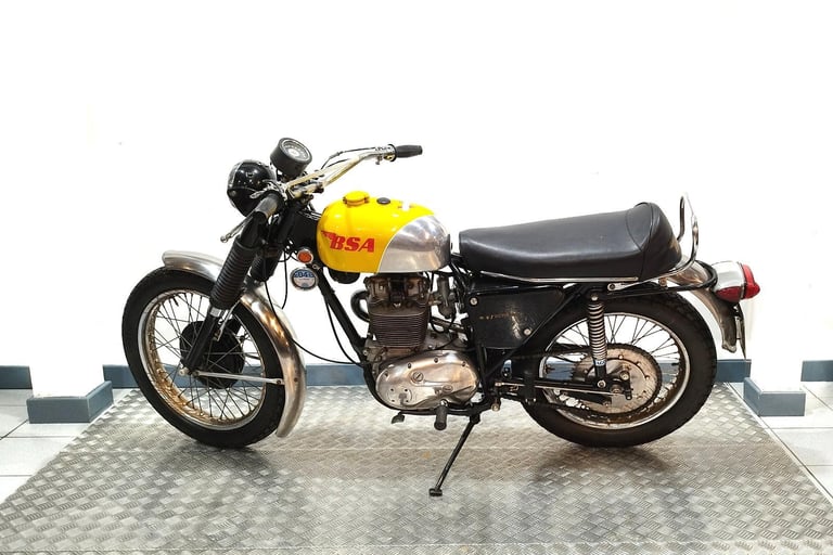 BSA B441 Victor Special