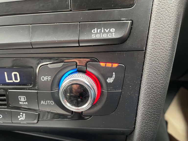 2014 Audi A4 4.2 RS 4 FSI Quattro Auto 4WD 5dr Estate Petrol Automatic