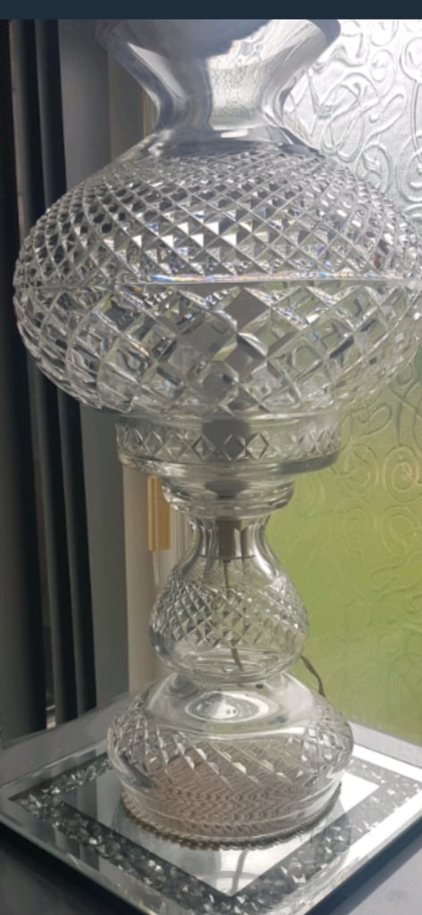 REDUCED Stunning Waterford Crystal Innishmaan lamp