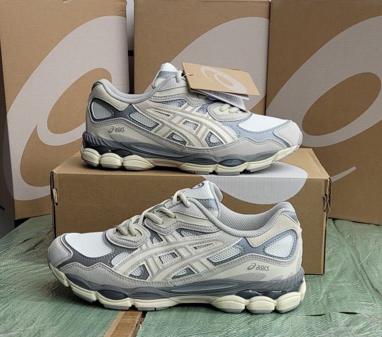 Asics Gel trainers