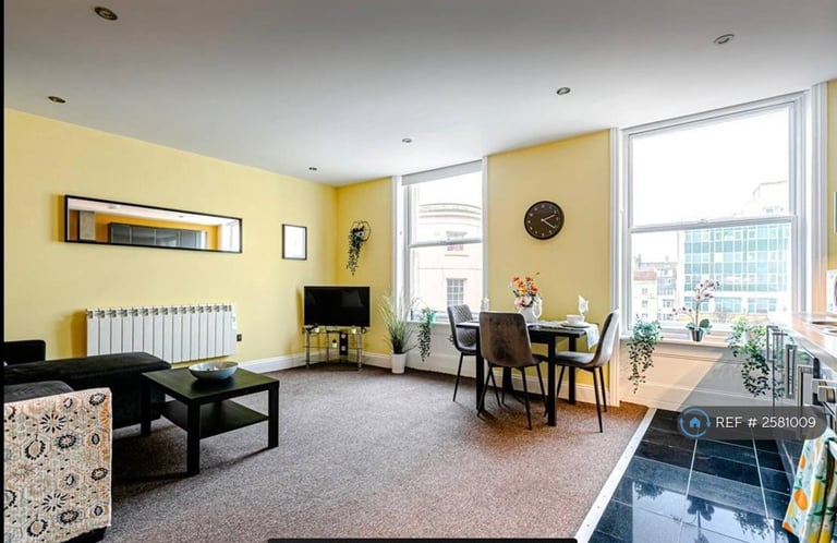 1 bedroom flat in Bartholomews, Brighton, BN1 (1 bed) (#2581009)