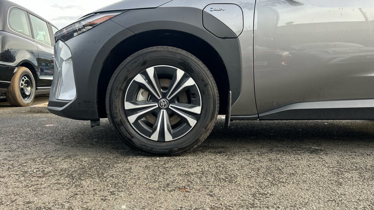 2025 Toyota bZ4X 150kW Motion 71.4kWh 5dr Auto Electric Hatchback Hatchback Electric Automatic