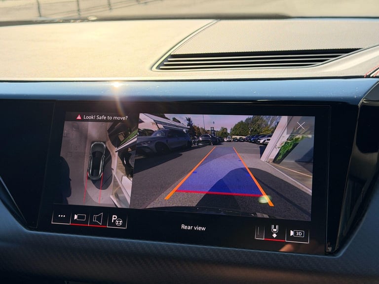 2023 Audi RS e-tron GT 93.4kWh Carbon Vorsprung Saloon 4dr Electric Auto quattro (598 ps) COUPE E...