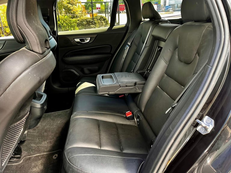 2021 Volvo V60 Cross Country 2.0 B4 MHEV Auto AWD Euro 6 (s/s) 5dr ESTATE Diesel/Electric Hybrid ...